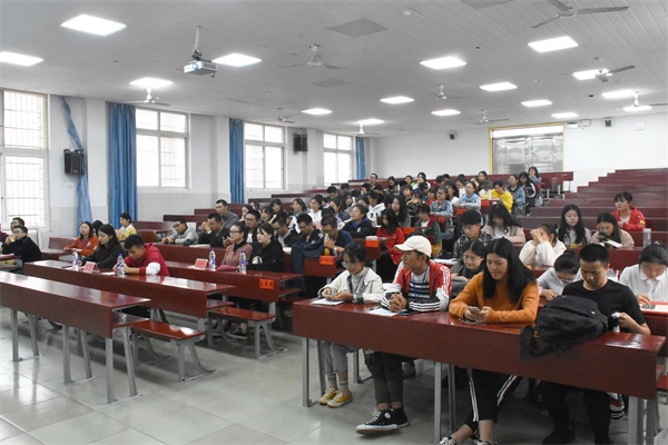 图为活动现场.JPG